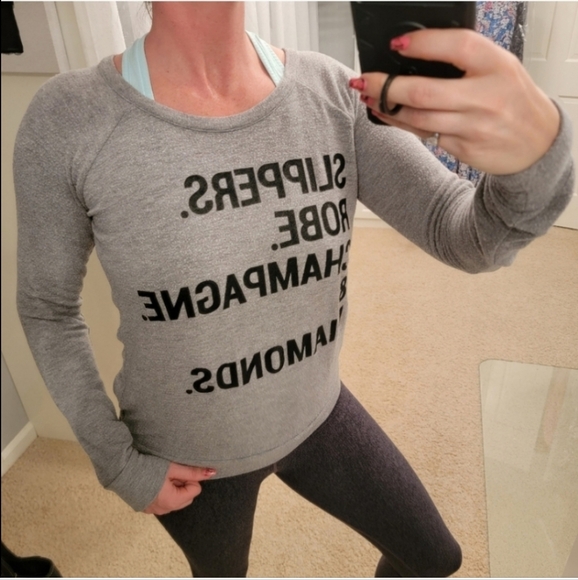 Chaser Champagne Graphic Sweatshirt Grey Size Small - Picture 2 of 11